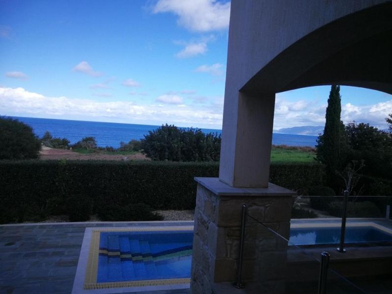 Amorosa Villas Polis Exteriér fotografie